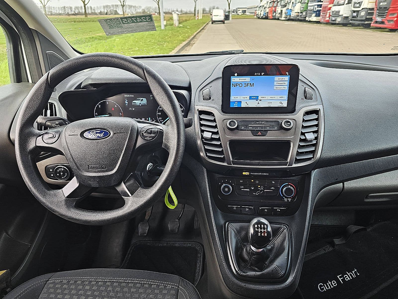 Ford Transit thumbnail 7