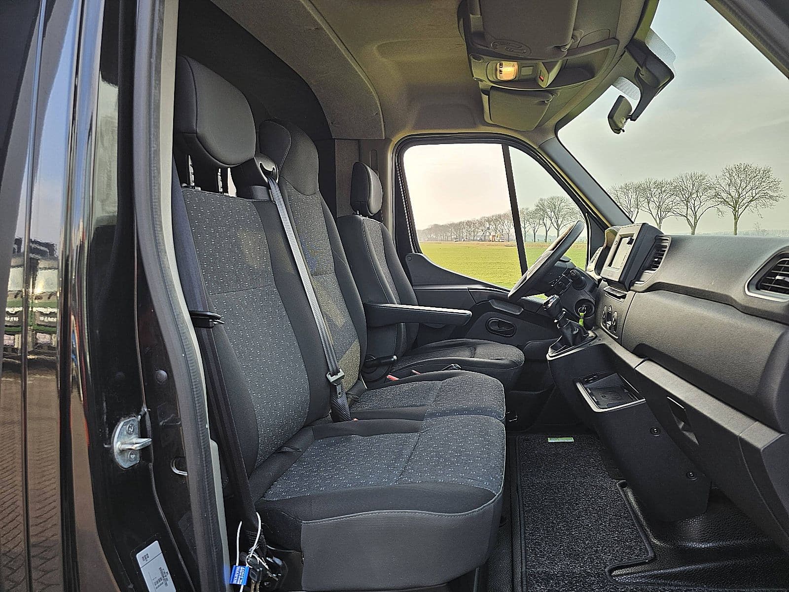 Opel Movano thumbnail 6