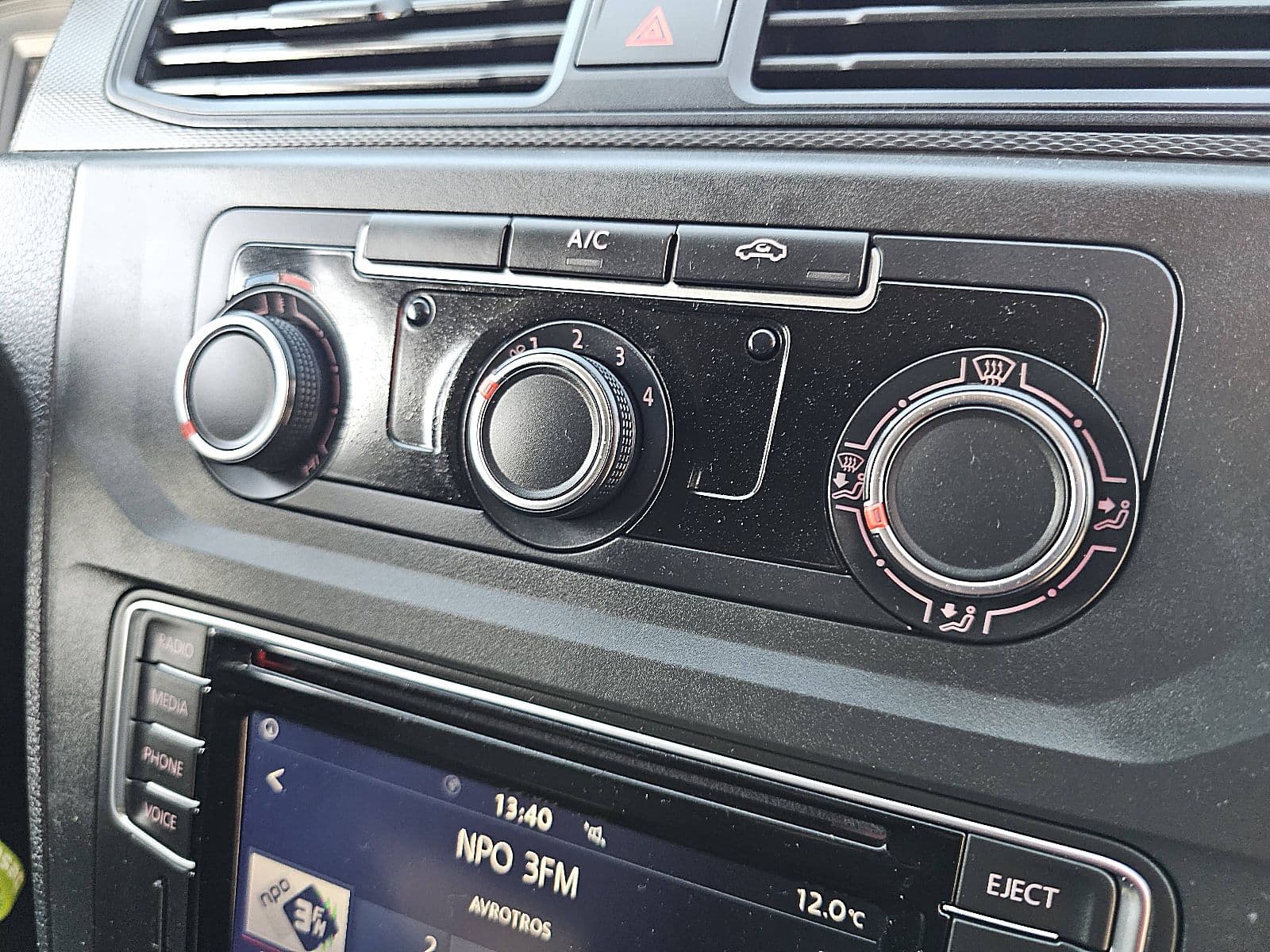 Volkswagen Caddy thumbnail 9