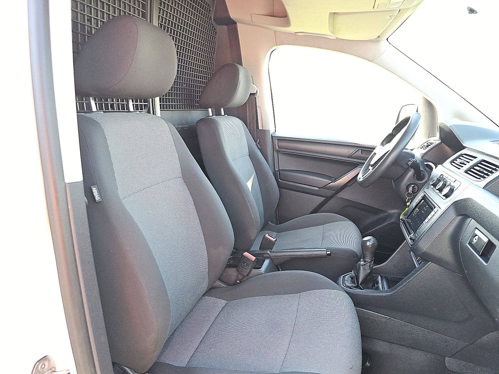 Volkswagen Caddy thumbnail 6