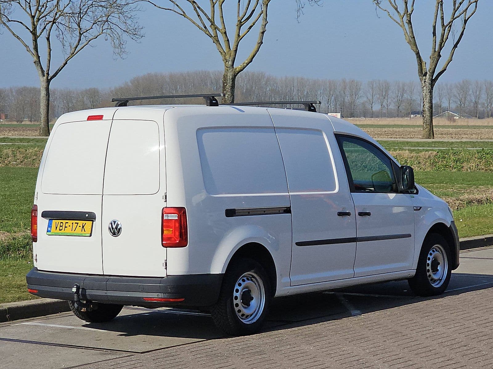Volkswagen Caddy thumbnail 3