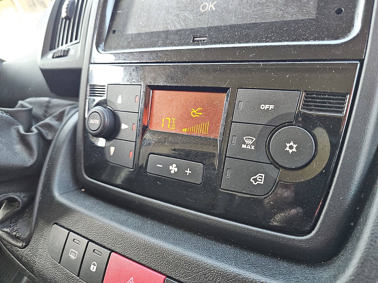 Opel Movano thumbnail 9