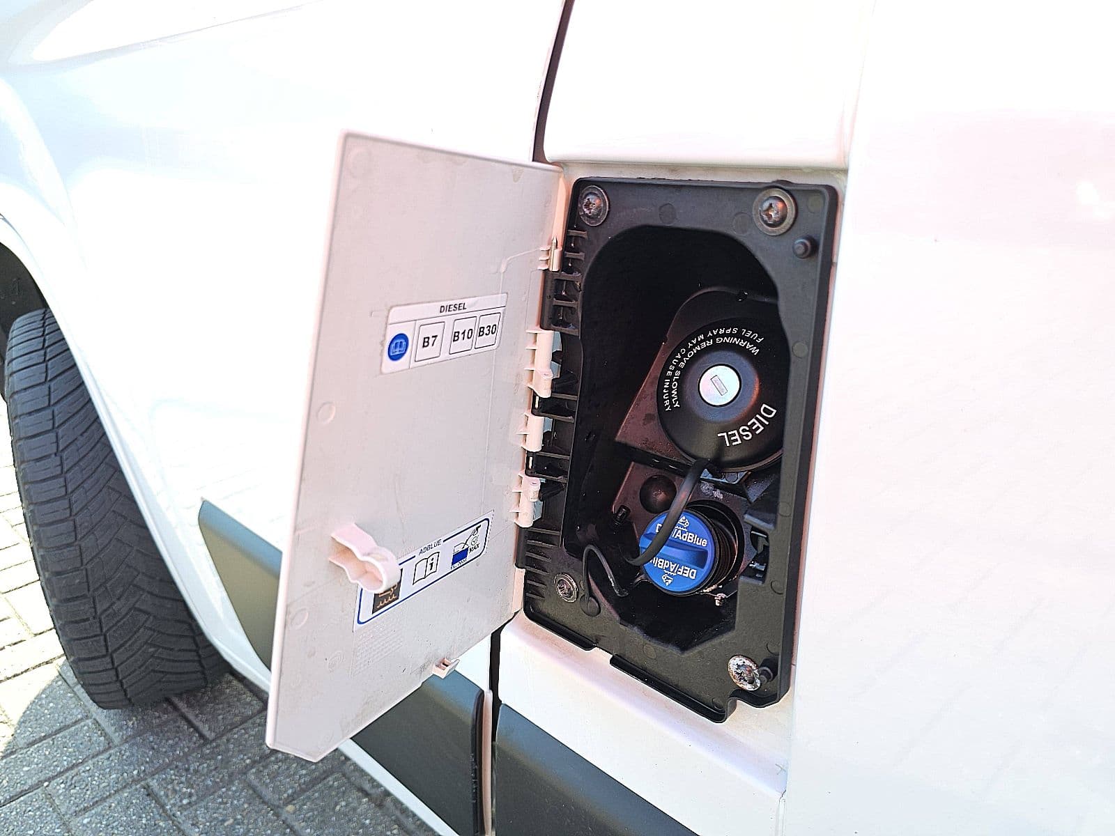 Opel Movano thumbnail 18