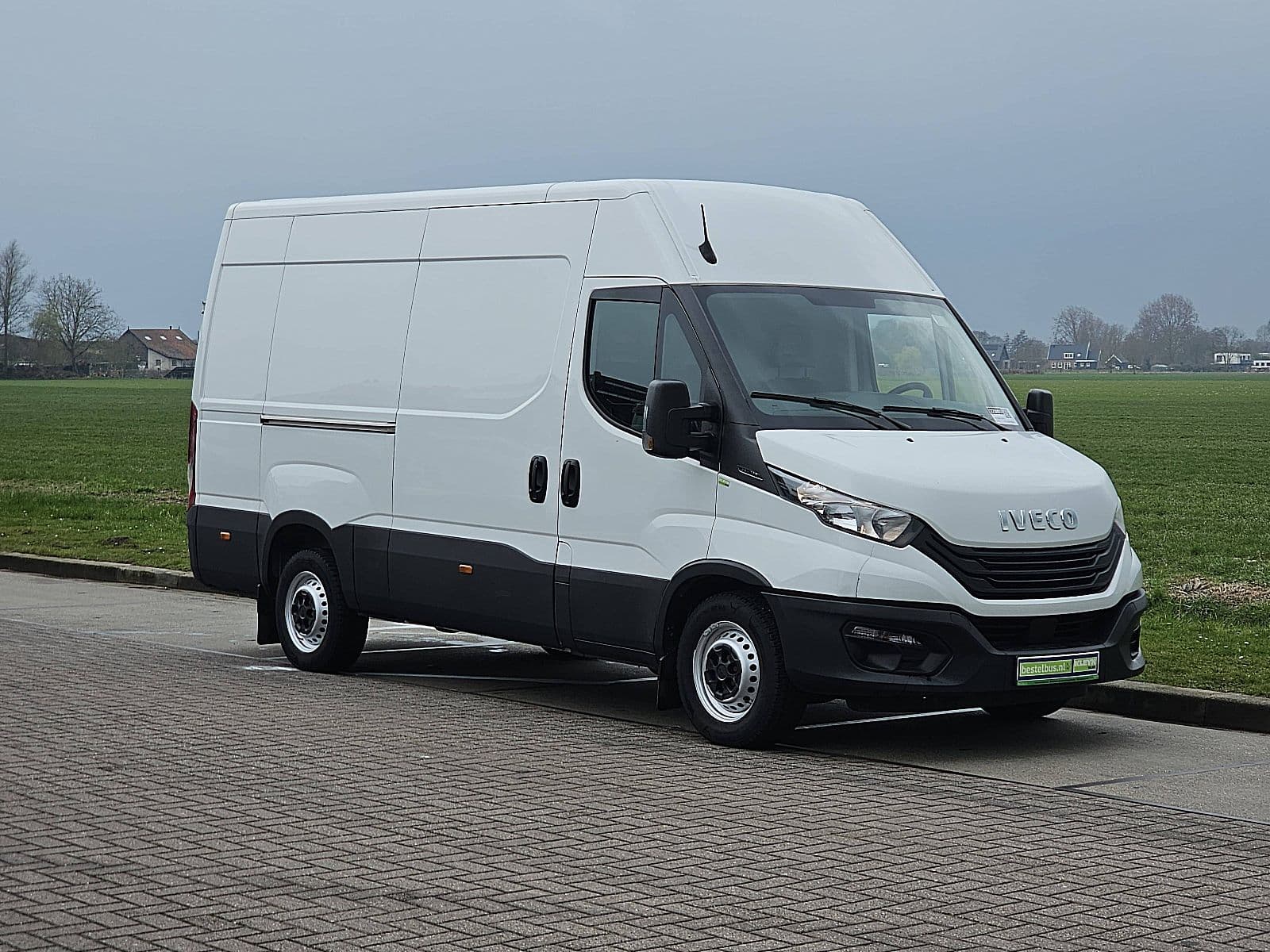 Iveco Daily thumbnail 4