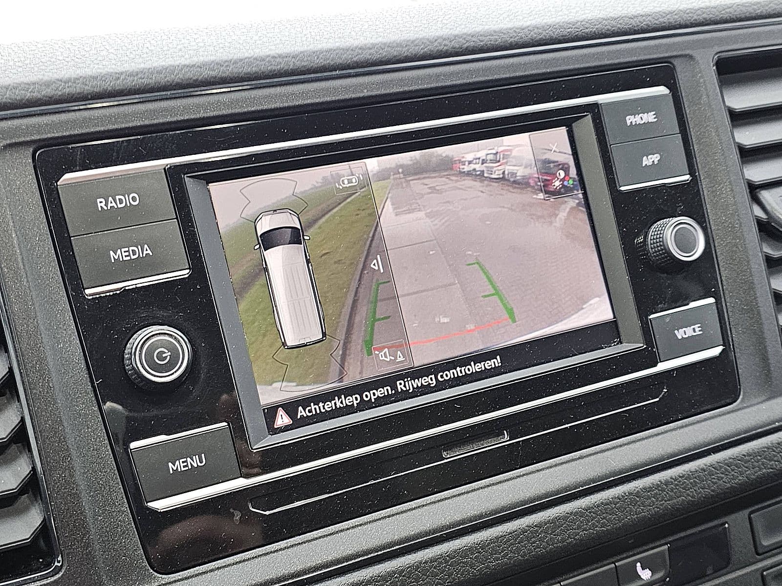 Volkswagen Crafter thumbnail 17