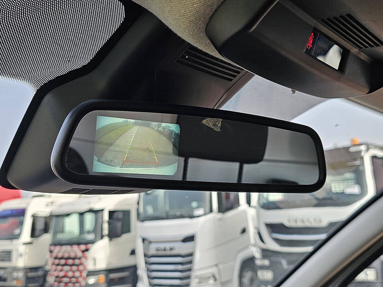 Renault Trafic thumbnail 13