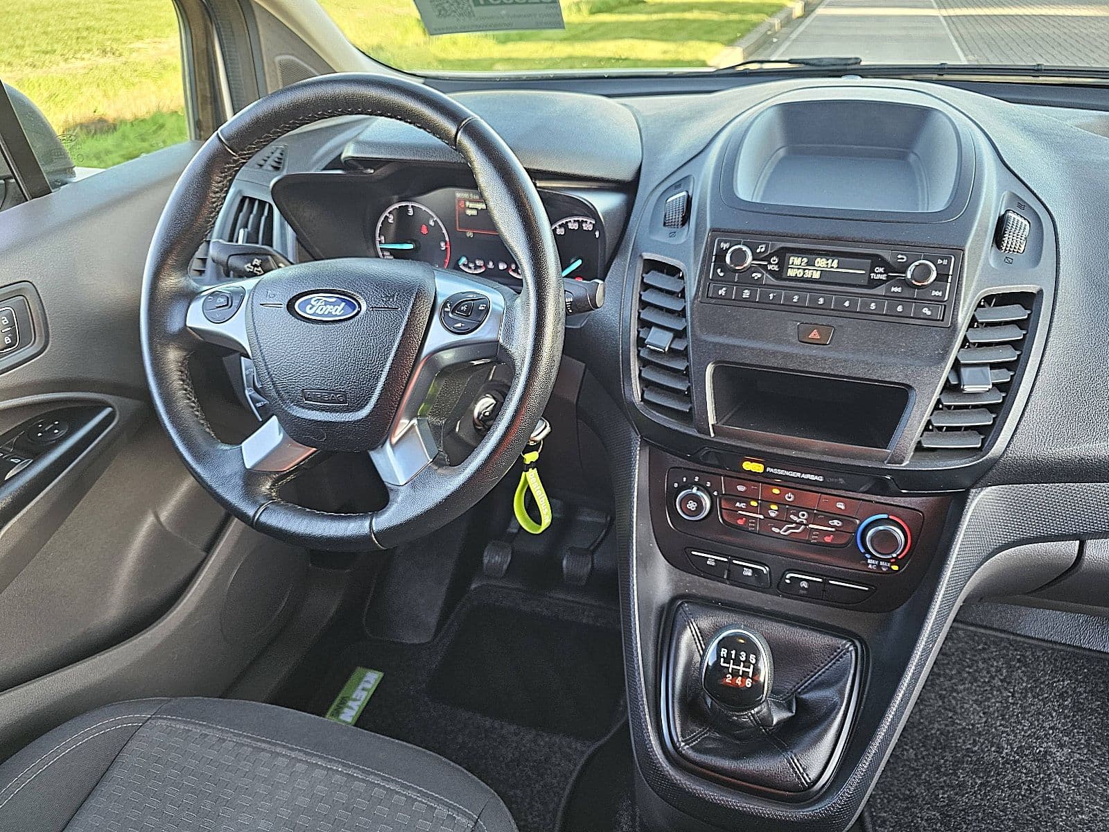 Ford Transit thumbnail 7