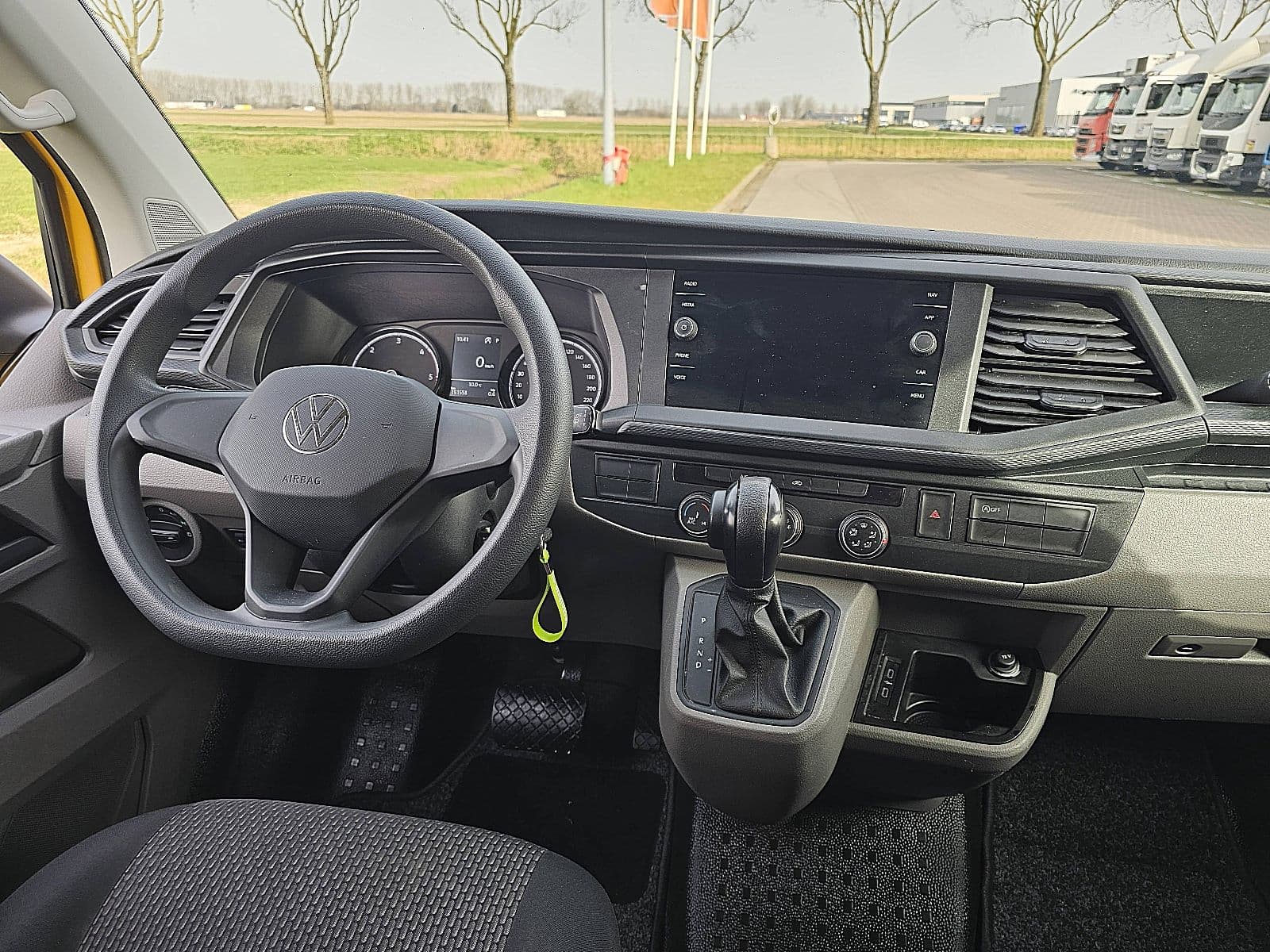 Volkswagen Transporter thumbnail 7