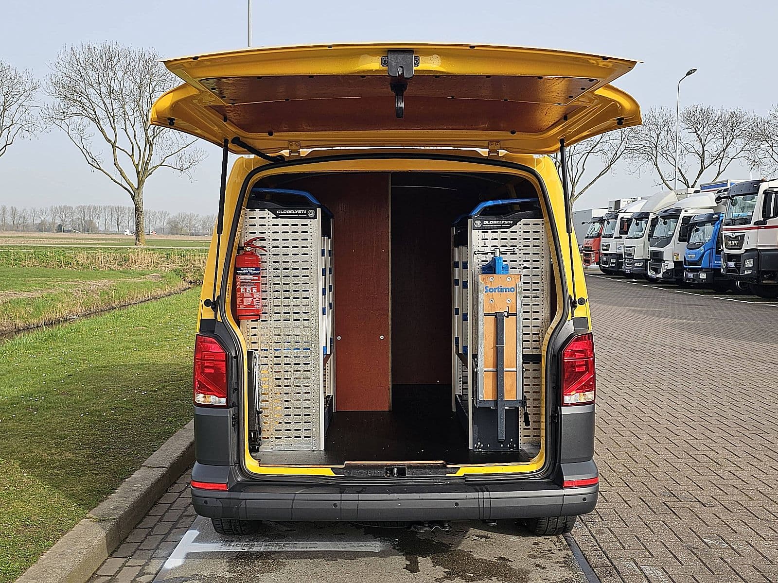 Volkswagen Transporter thumbnail 12