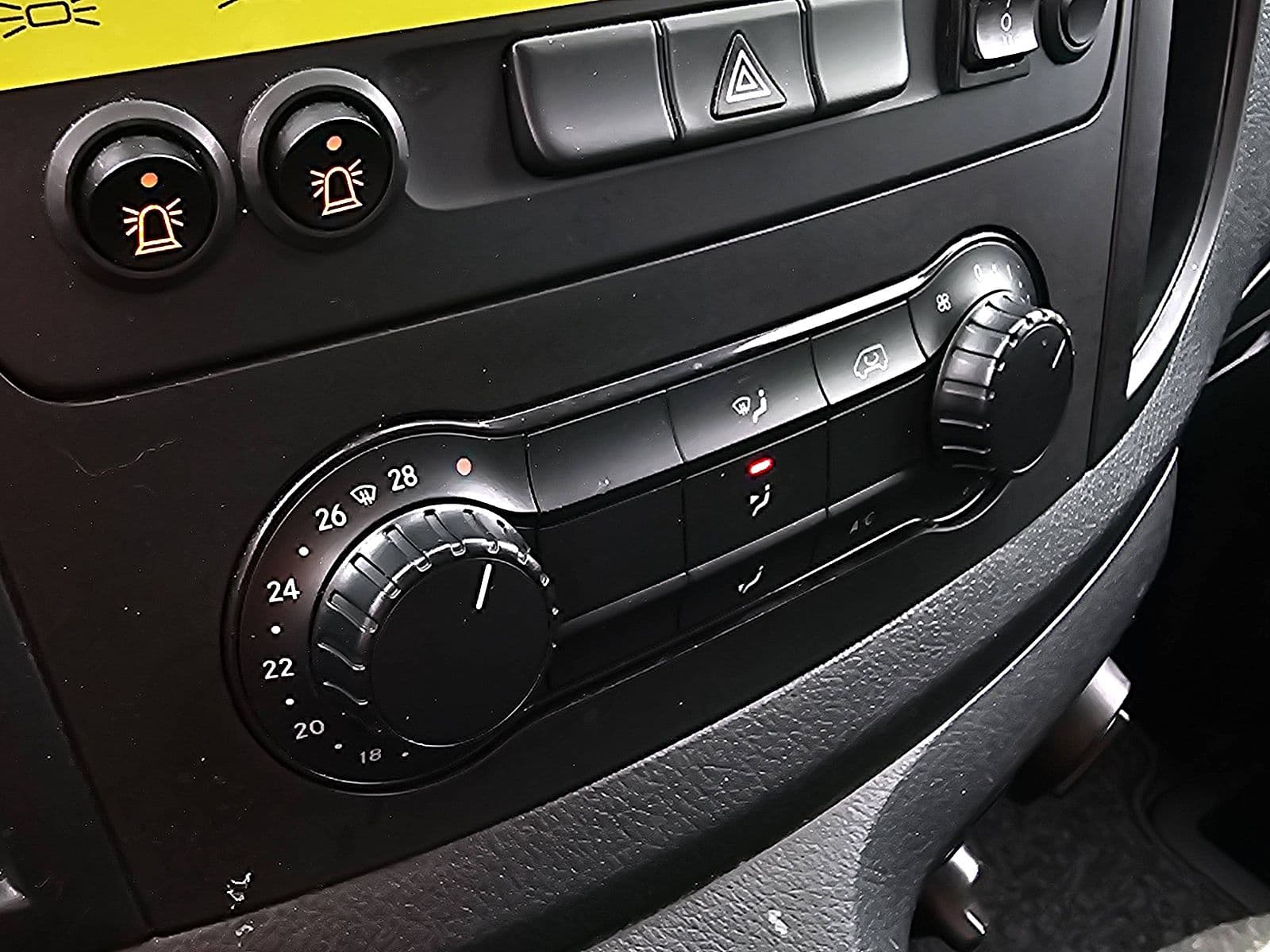 Mercedes-Benz Vito thumbnail 9