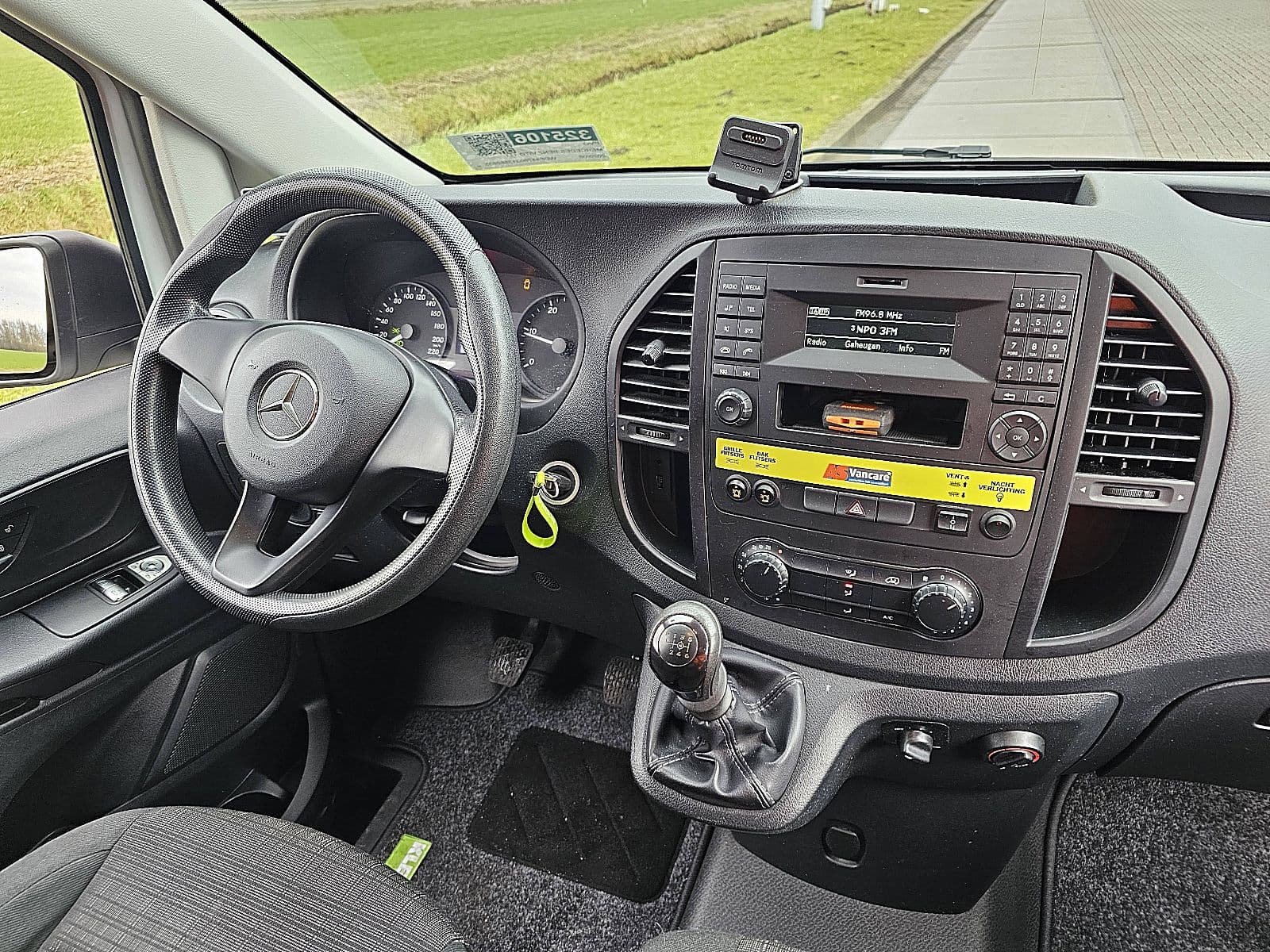 Mercedes-Benz Vito thumbnail 7