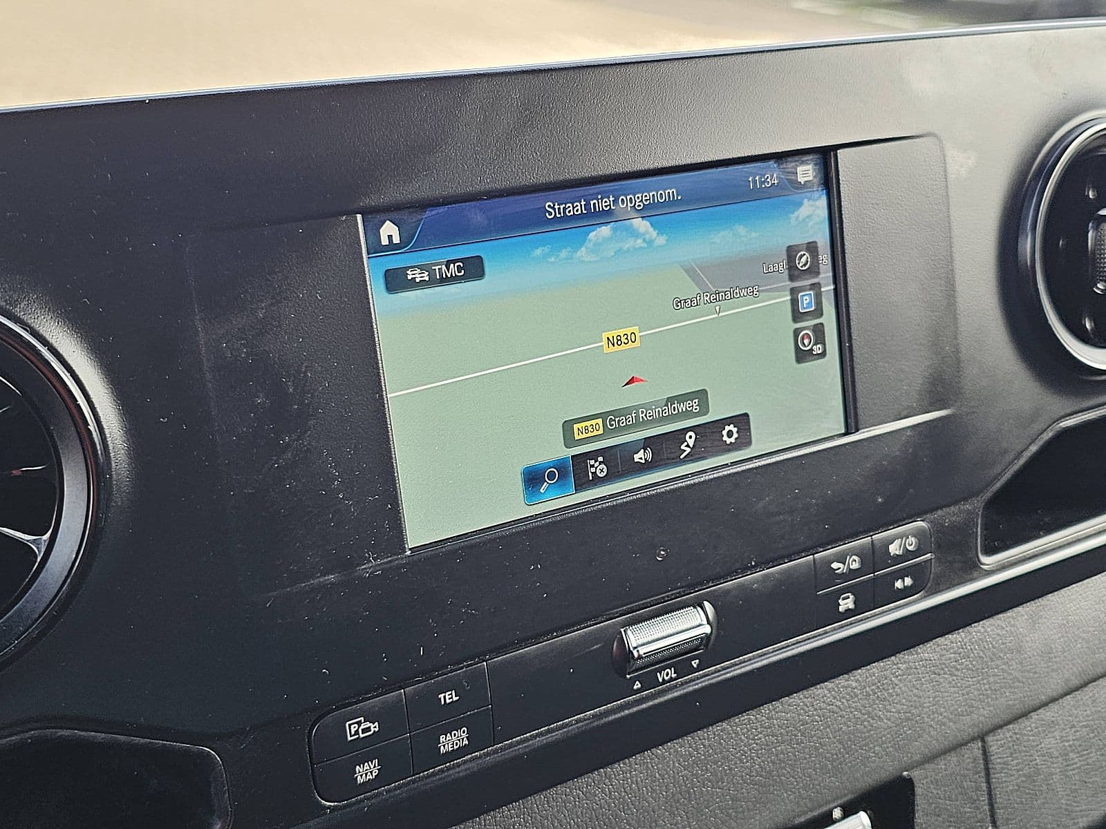 Mercedes-Benz Sprinter thumbnail 11