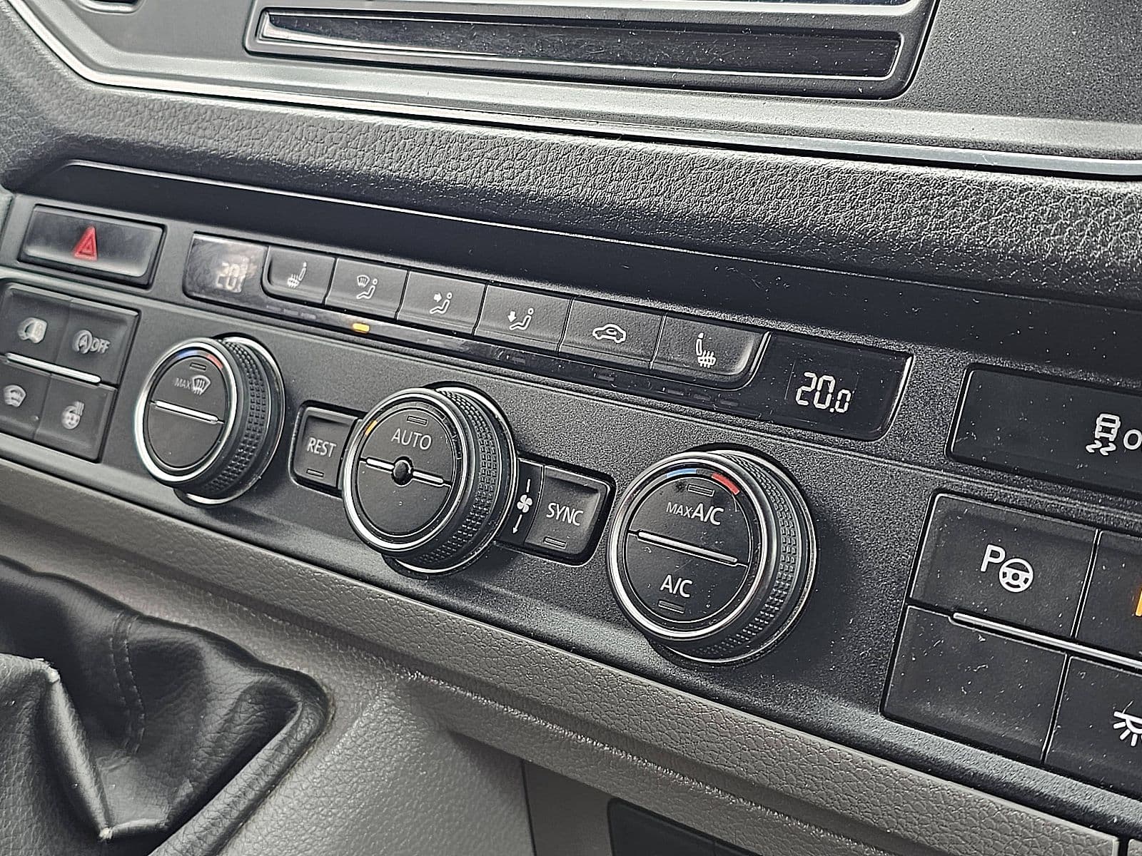 Volkswagen Crafter thumbnail 9