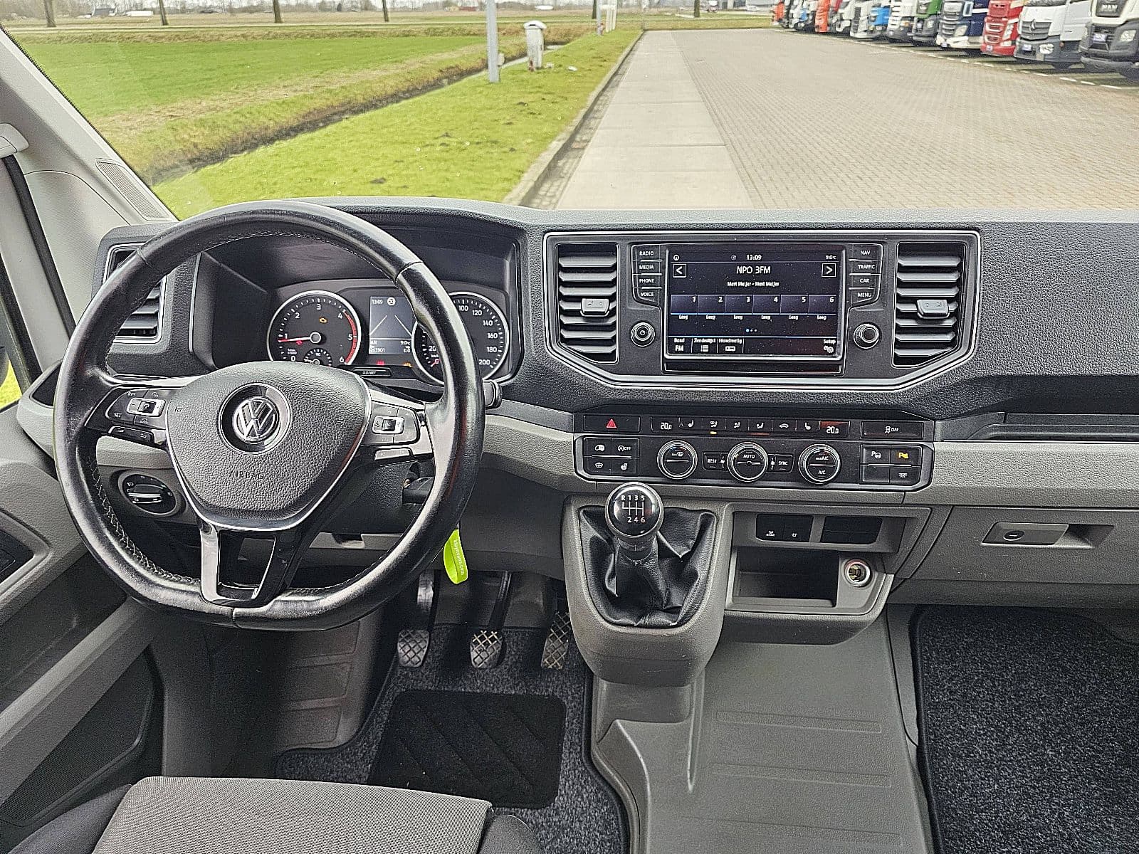 Volkswagen Crafter thumbnail 7