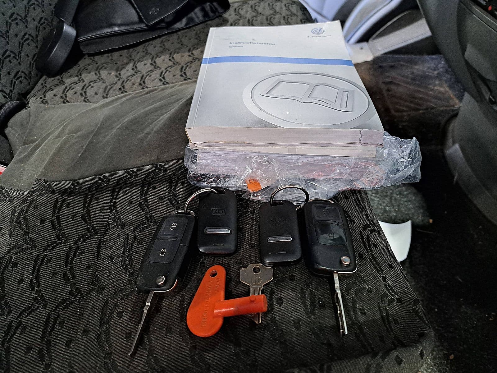 Volkswagen Crafter thumbnail 10