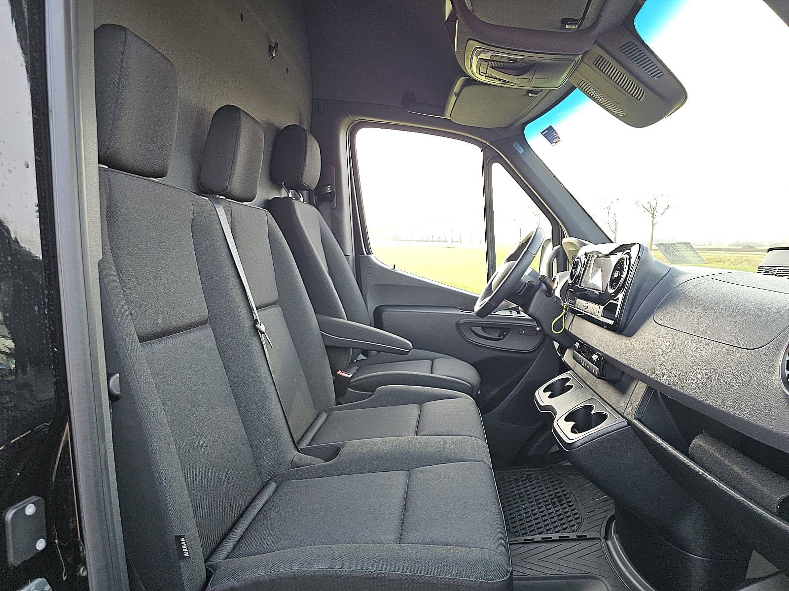 Mercedes-Benz Esprinter thumbnail 6