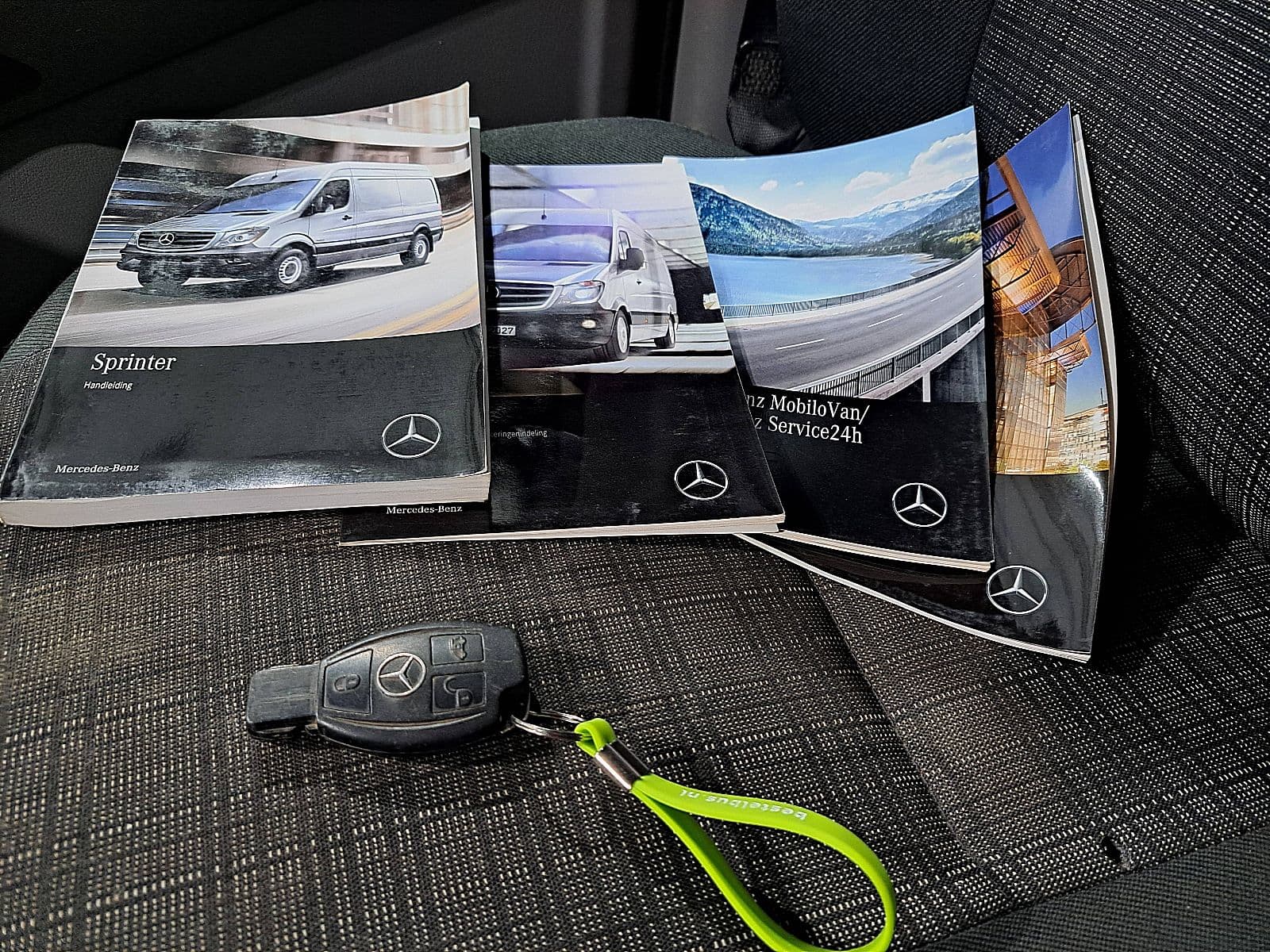 Mercedes-Benz Sprinter thumbnail 12