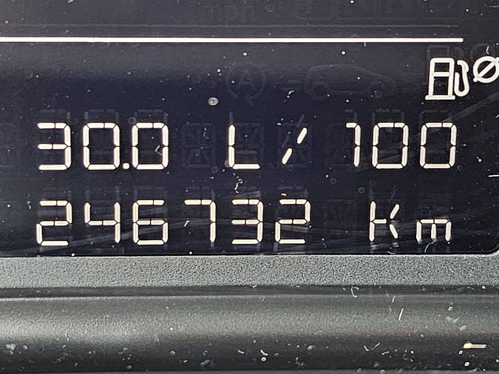 Opel Vivaro thumbnail 8