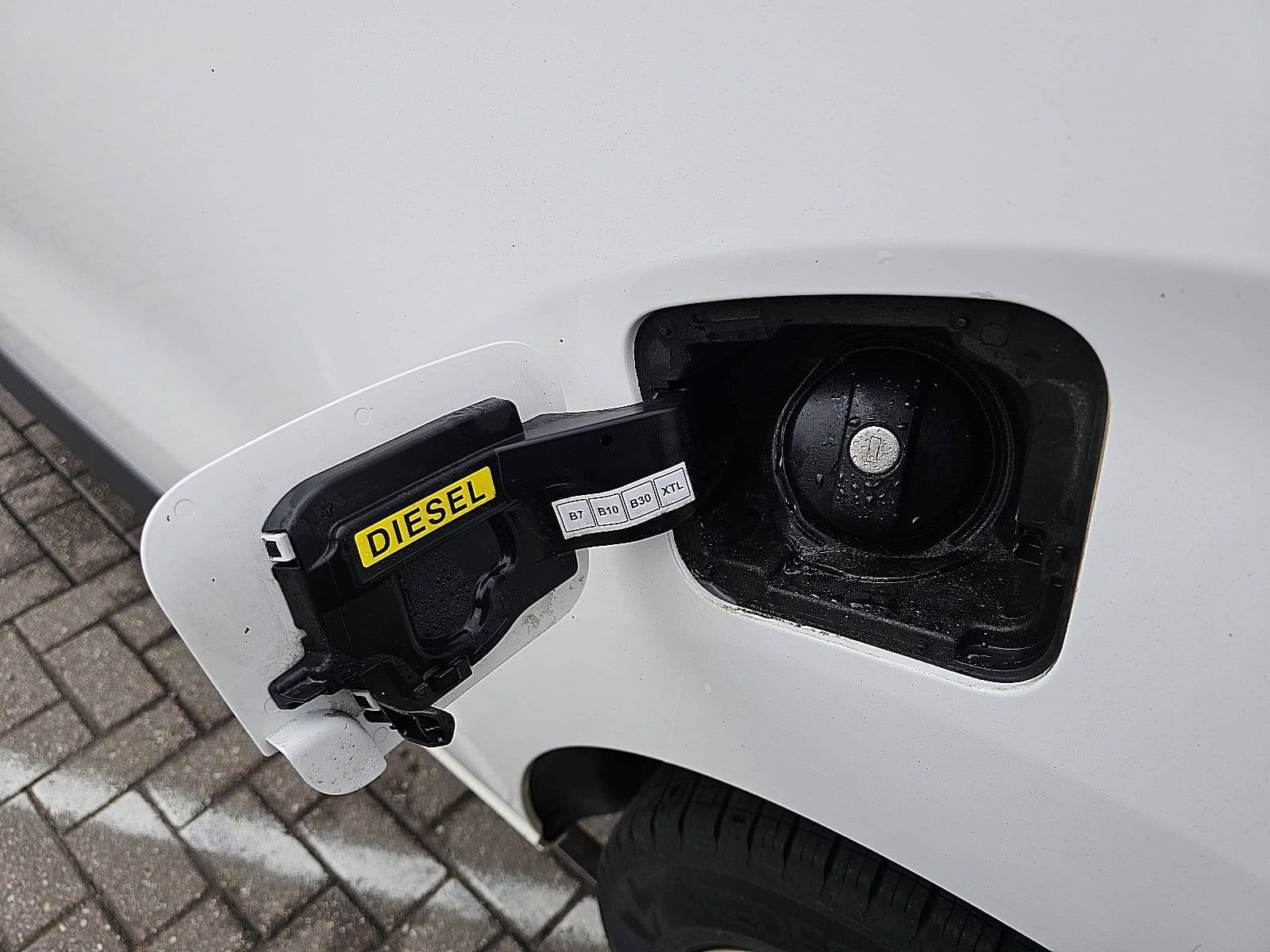 Opel Vivaro thumbnail 19