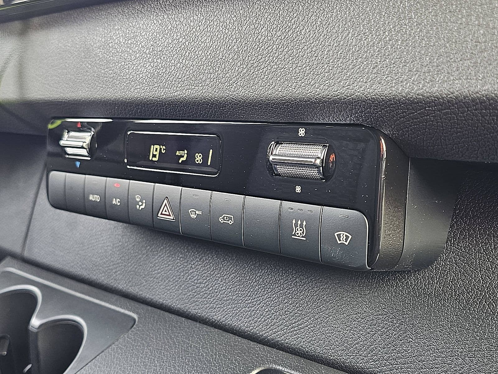 Mercedes-Benz Esprinter thumbnail 9