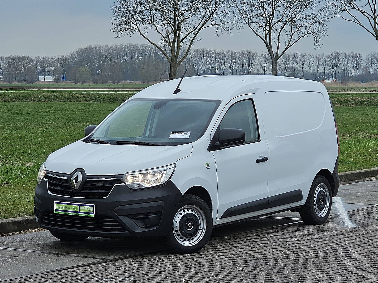 Renault Express thumbnail 2