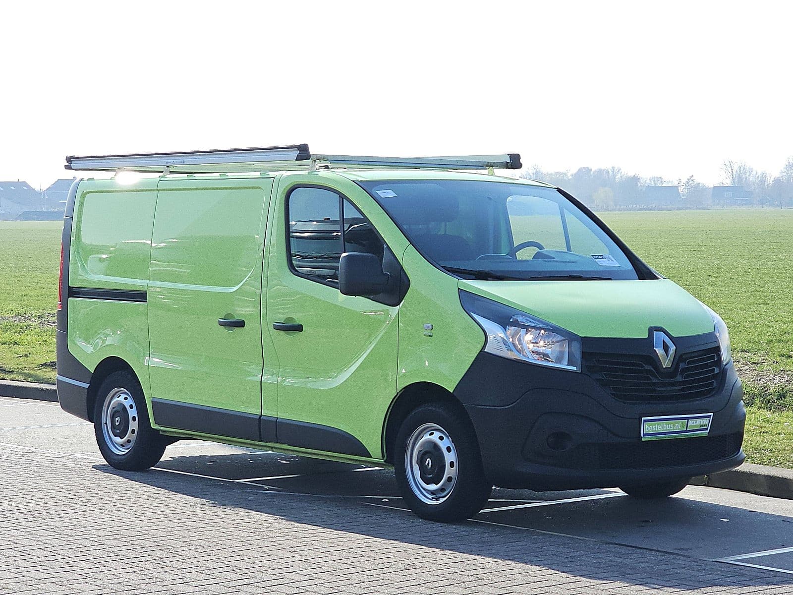 Renault Trafic thumbnail 4
