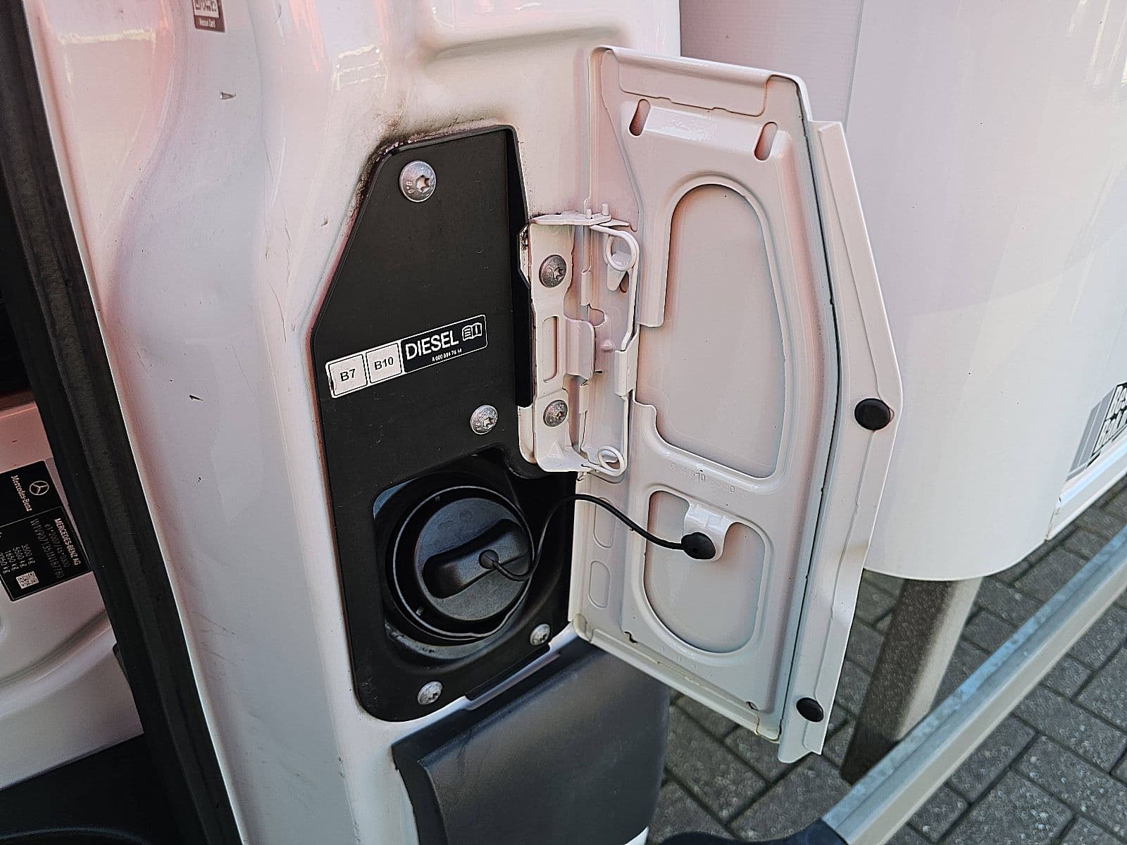 Mercedes-Benz Sprinter thumbnail 18