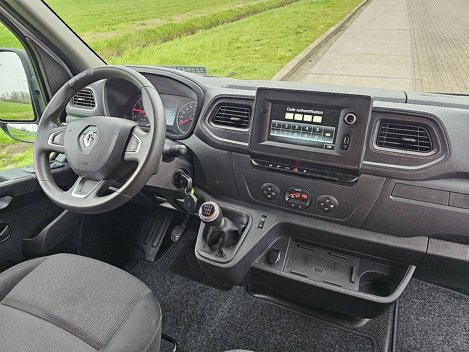 Renault Master thumbnail 7