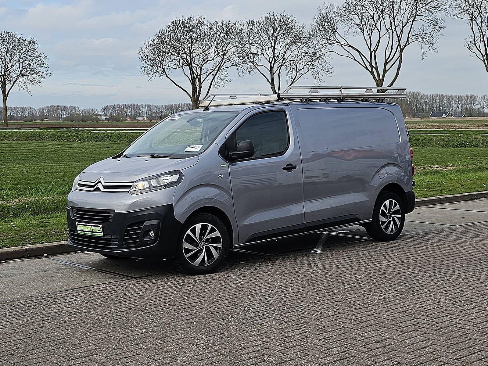 Citroen Jumpy thumbnail 2