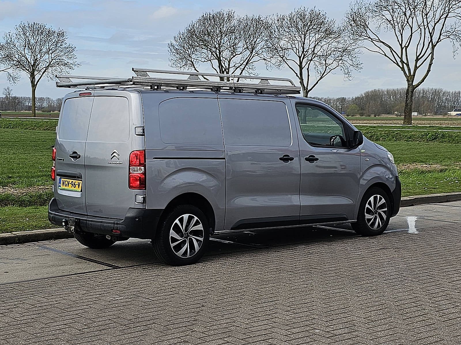 Citroen Jumpy thumbnail 3