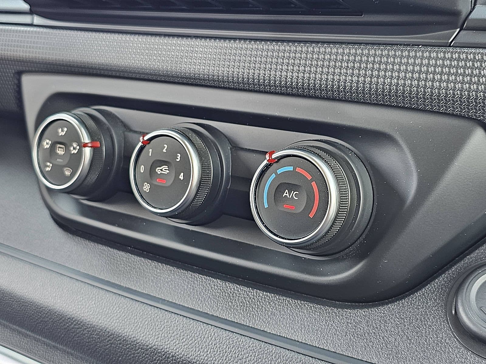 Renault Trafic thumbnail 9