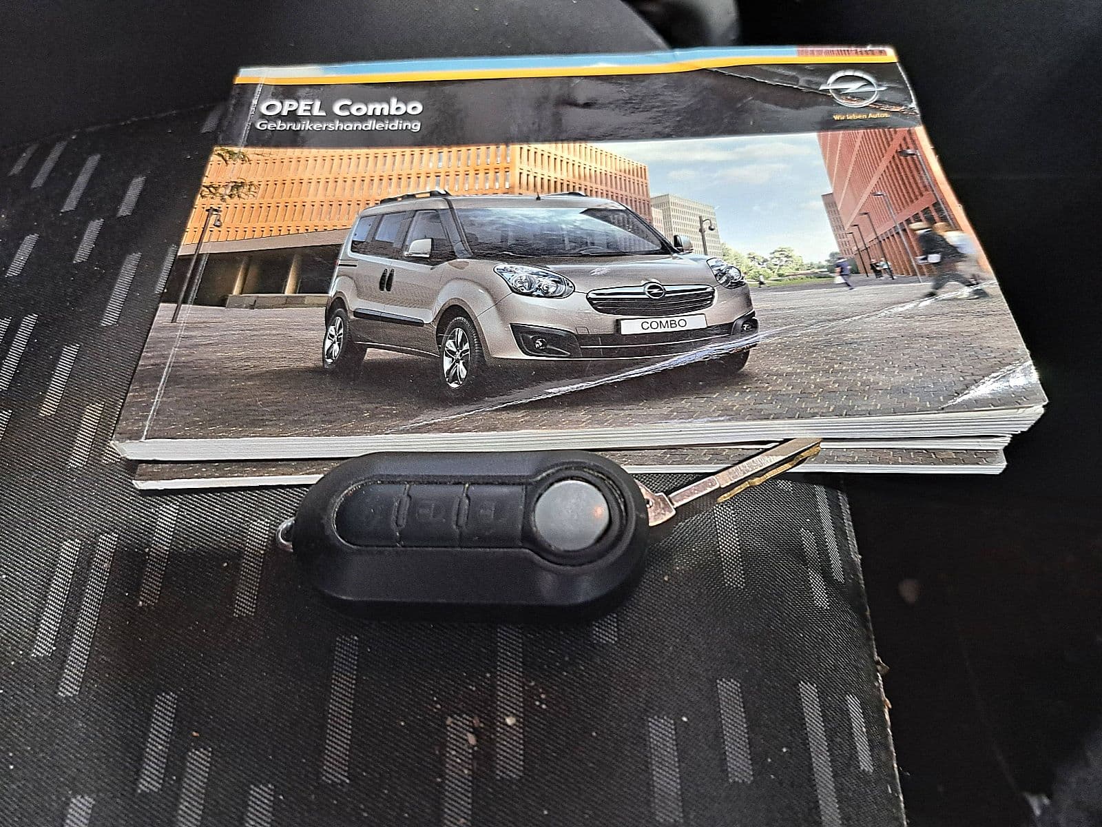 Opel Combo thumbnail 10