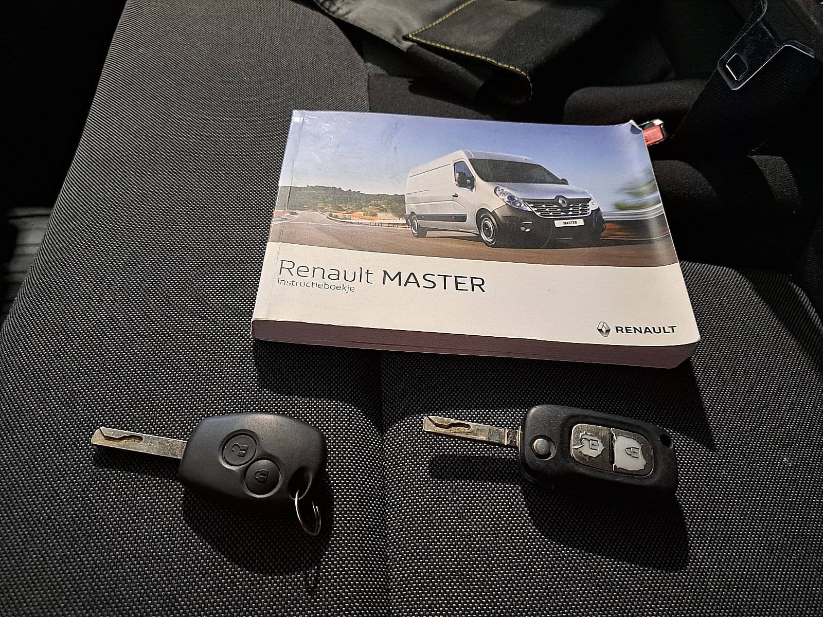 Renault Master thumbnail 12