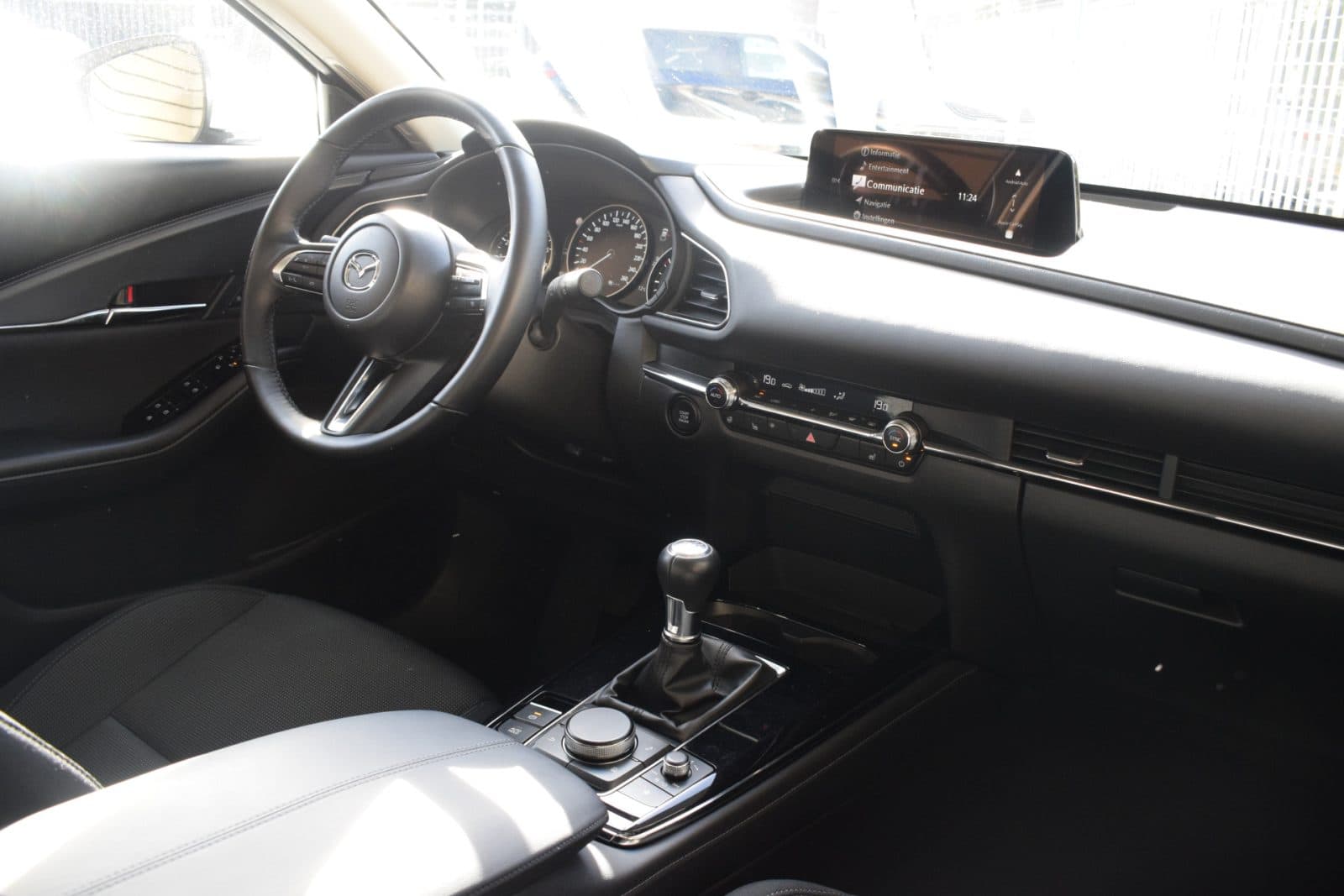 Mazda CX-30 2.0 e-SkyActiv-X 186 pk M Hybrid Centre-line thumbnail 14