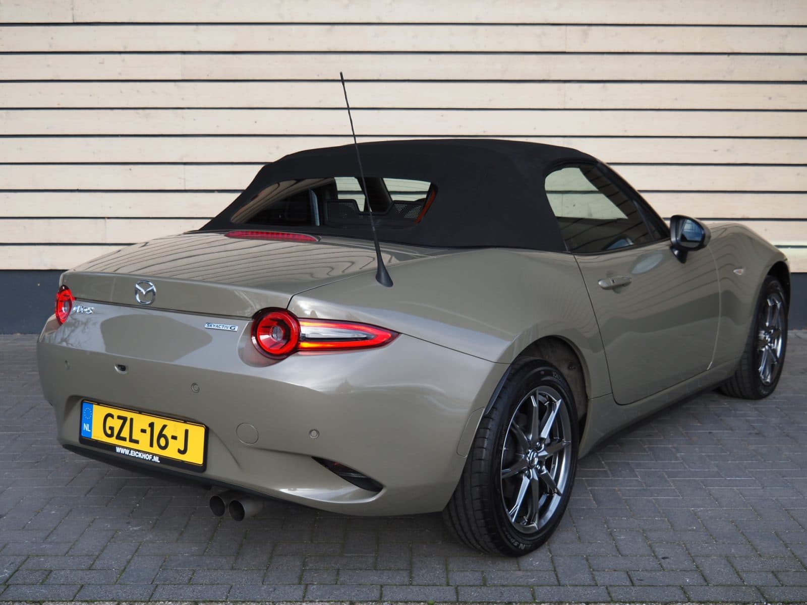 Mazda MX-5 1.5 SkyActiv-G 132 Exclusive-Line – Nu ALL-IN voor € 499,- p.m i.c.m Private lease* thumbnail 9