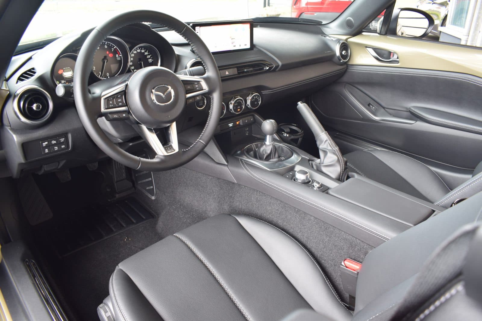 Mazda MX-5 1.5 SkyActiv-G 132 Exclusive-Line – Nu ALL-IN voor € 499,- p.m i.c.m Private lease* thumbnail 15