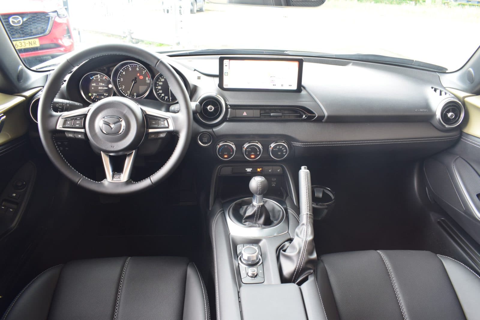 Mazda MX-5 1.5 SkyActiv-G 132 Exclusive-Line – Nu ALL-IN voor € 499,- p.m i.c.m Private lease* thumbnail 16