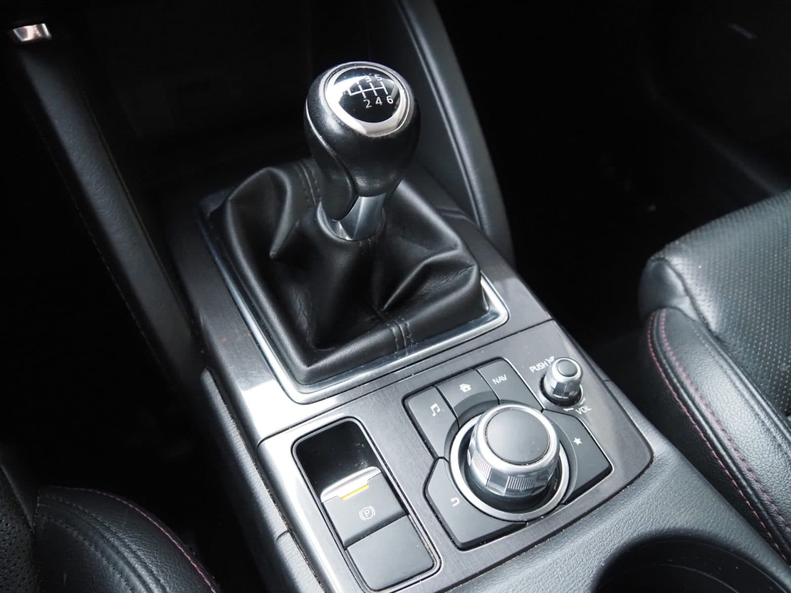 Mazda CX-5 2.0 SkyActiv-G 165 GT-M Line 2WD – Trekhaak – Dealer Onderhouden thumbnail 18