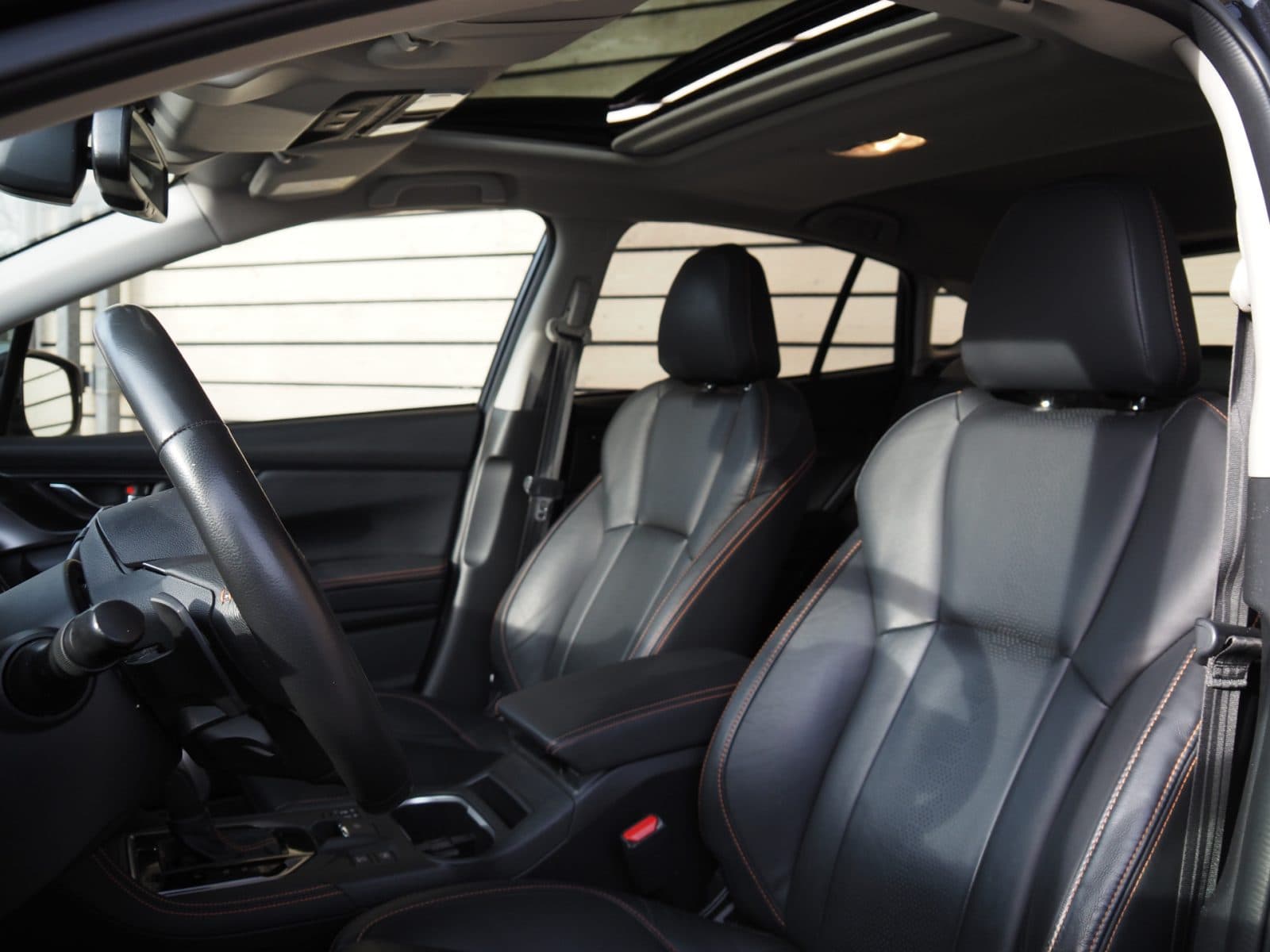 Subaru XV 2.0i e-BOXER Premium – Trekhaak – Dealer onderhouden thumbnail 8