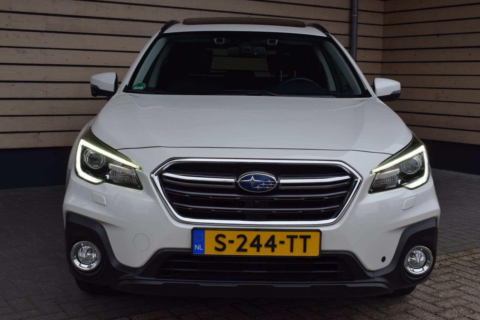 Subaru Outback 2.5i Premium – Dealer Onderhouden – Afneembare Trekhaak – thumbnail 3