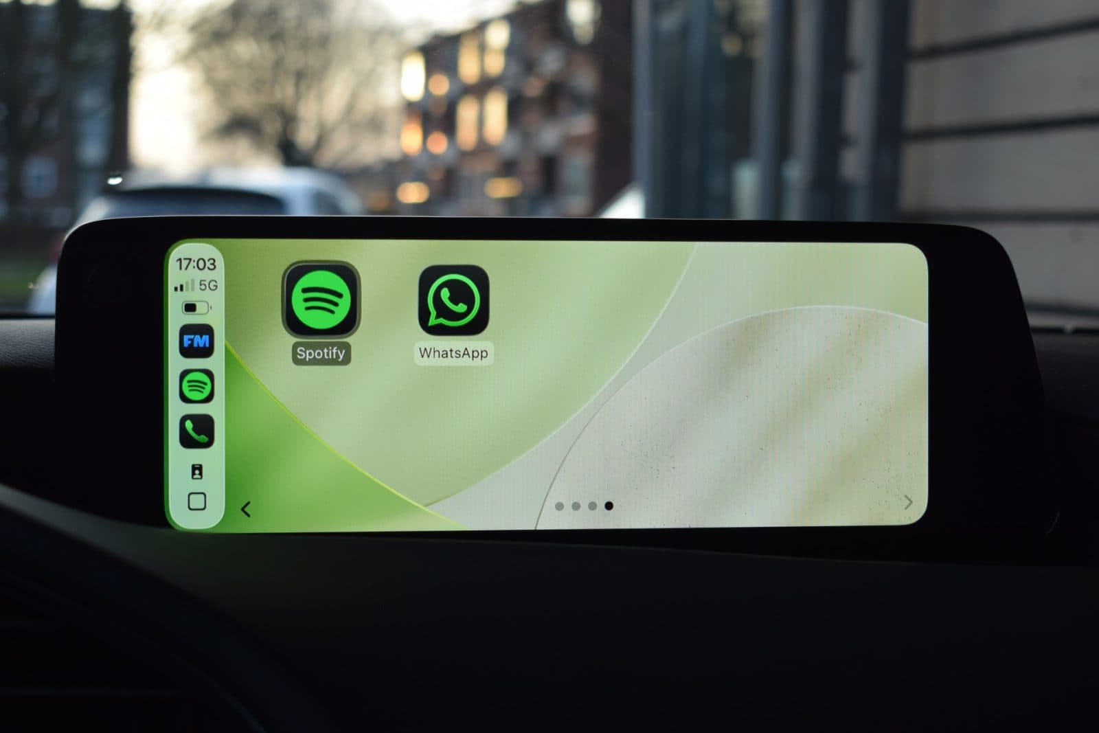 Mazda 3 2.5 e-SkyActiv-G M Hybrid 140 Takumi – Aero Pack – Black Edition thumbnail 31