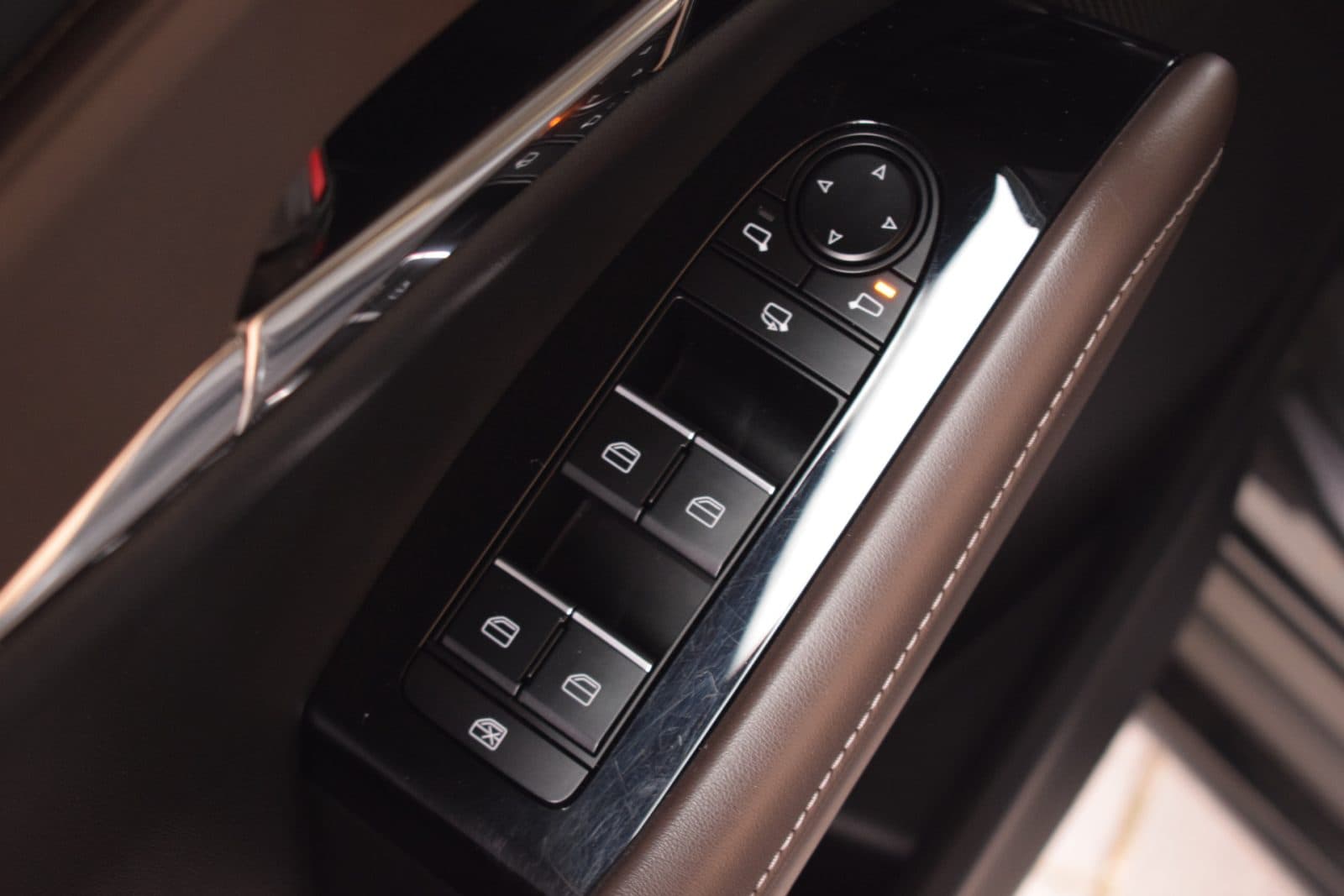 Mazda CX-30 2.0 e-SkyActiv-X M Hybrid Luxury – Afneembare trekhaak thumbnail 16