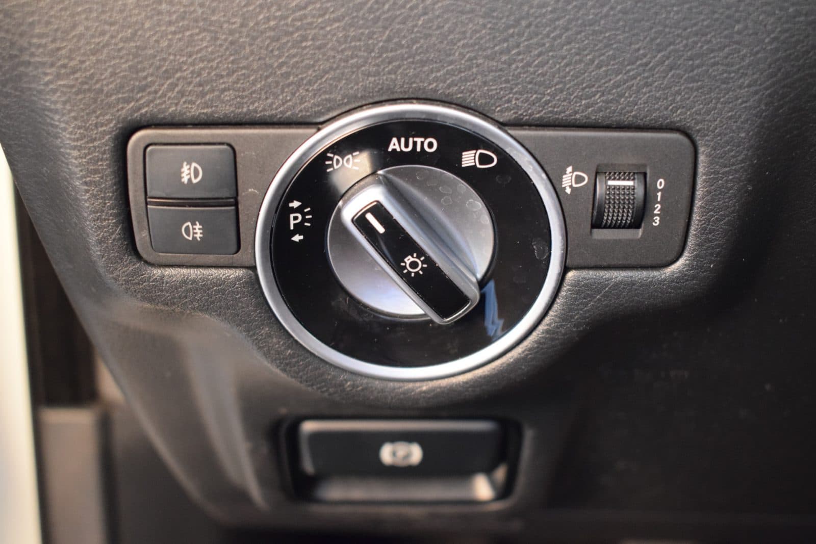 Infiniti Q30 1.6t Premium – Afneembare trekhaak – Rijklaarprijs thumbnail 17