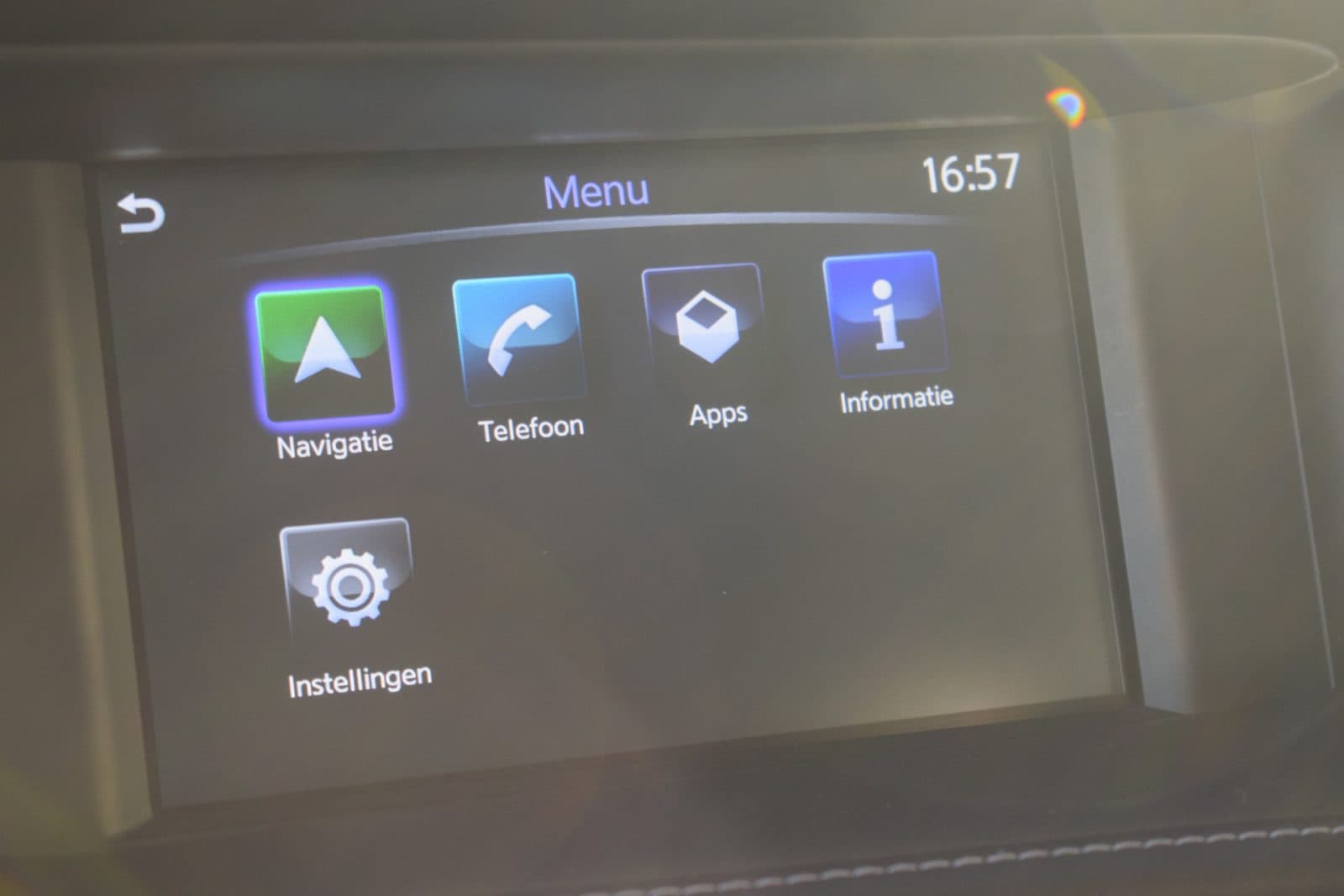 Infiniti Q30 1.6t Premium – Afneembare trekhaak – Rijklaarprijs thumbnail 18