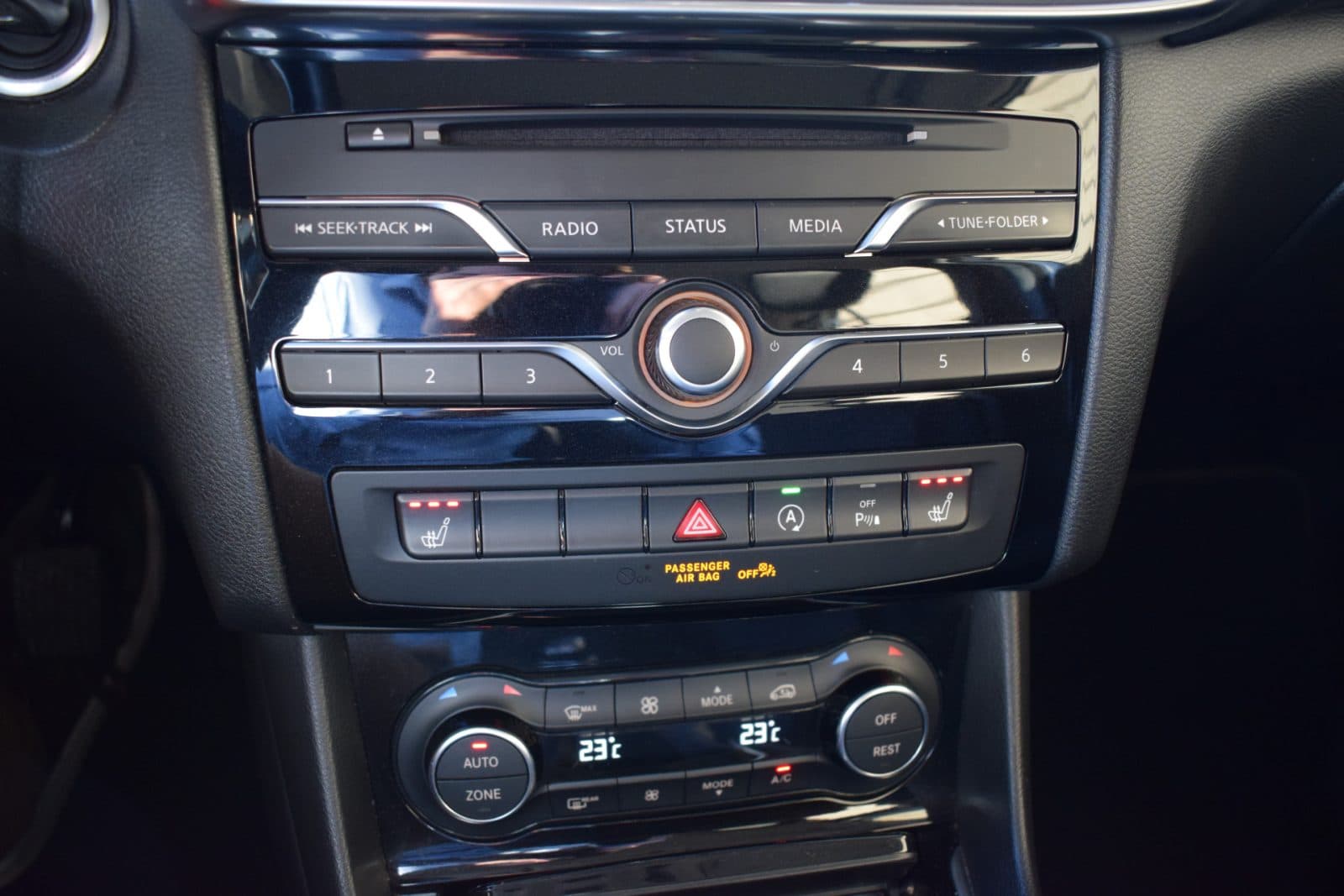 Infiniti Q30 1.6t Premium – Afneembare trekhaak – Rijklaarprijs thumbnail 22