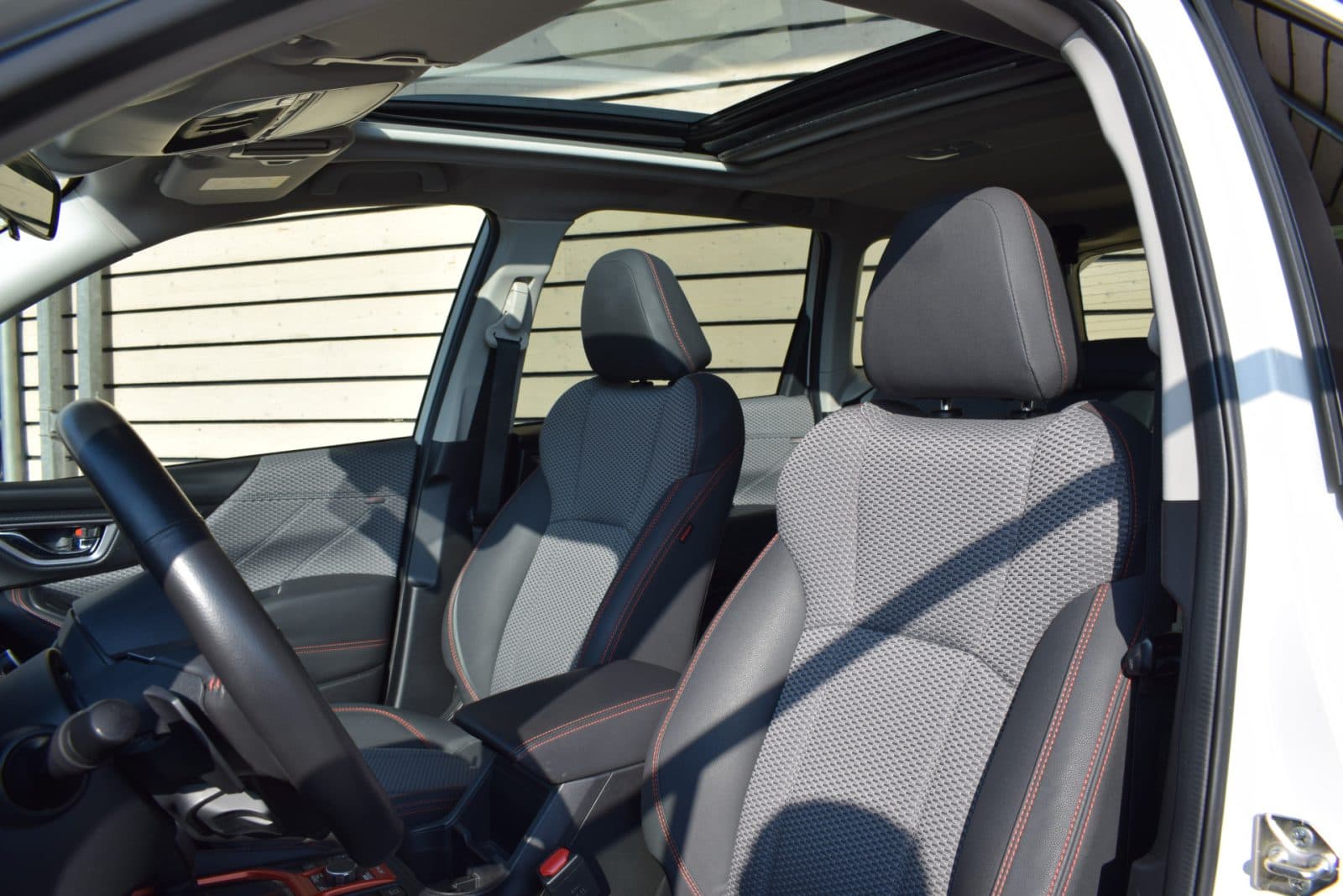 Subaru Forester 2.0i e-BOXER Sport – Afneembare trekhaak – Dealer onderhouden thumbnail 10