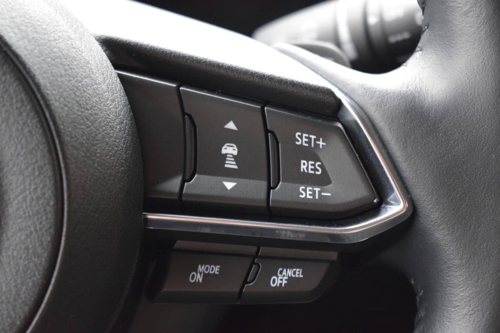 Mazda CX-3 2.0 SkyActiv-G 121 Luxury – i-Activesense pakket – Leather pack – Trekhaak – All season banden thumbnail 24