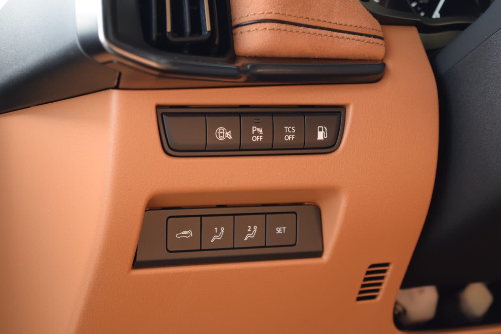 Mazda CX-60 2.5 e-SkyActiv PHEV Homura Business Edition – Tan-Nappa interieur thumbnail 13