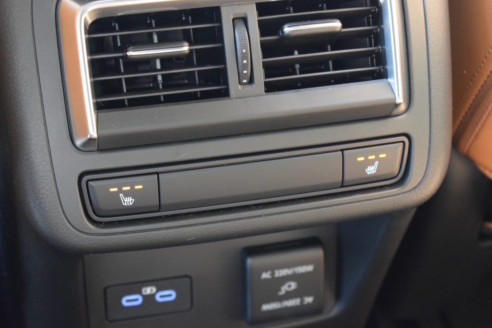 Mazda CX-60 2.5 e-SkyActiv PHEV Homura Business Edition – Tan-Nappa interieur thumbnail 15