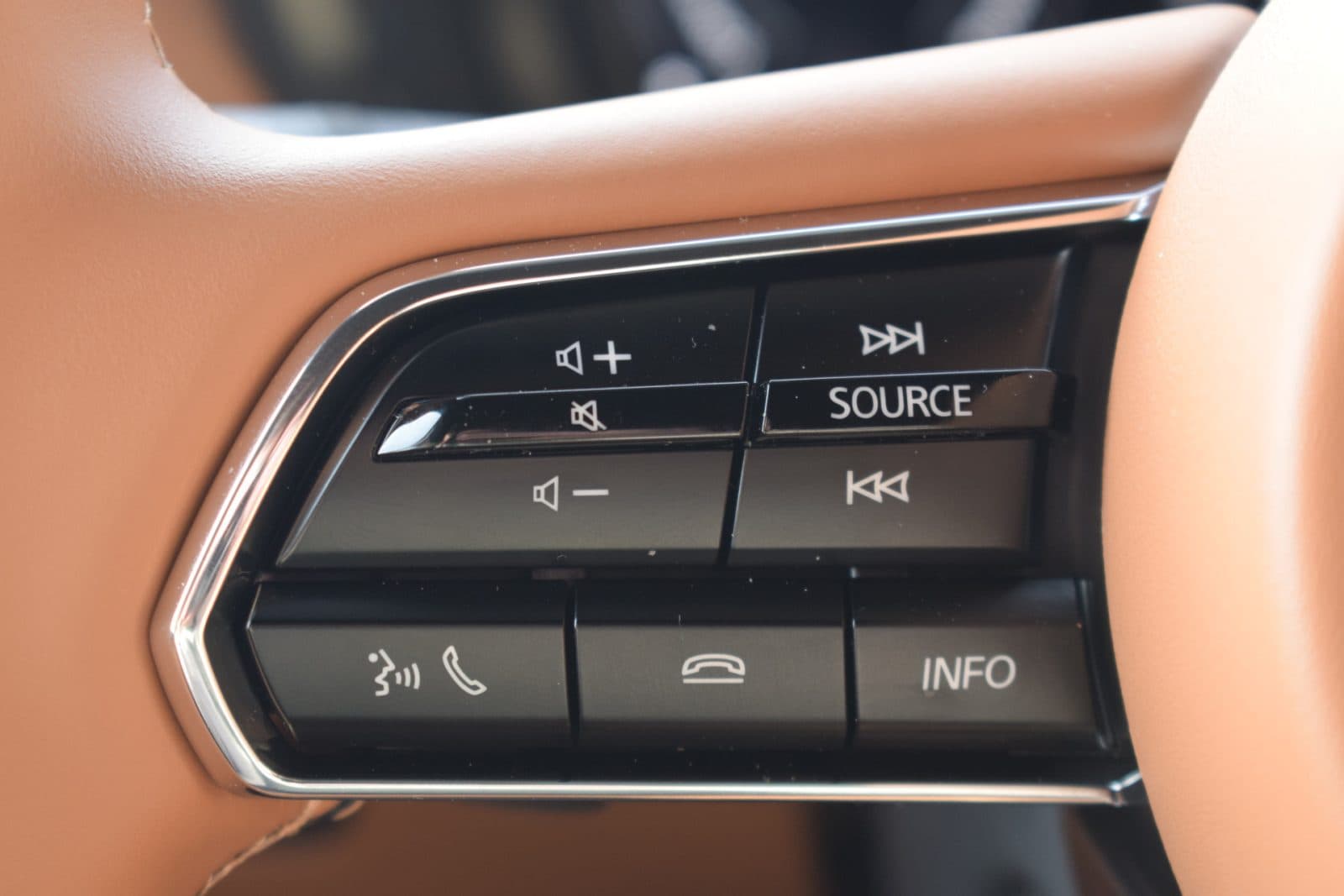 Mazda CX-60 2.5 e-SkyActiv PHEV Homura Business Edition – Tan-Nappa interieur thumbnail 19